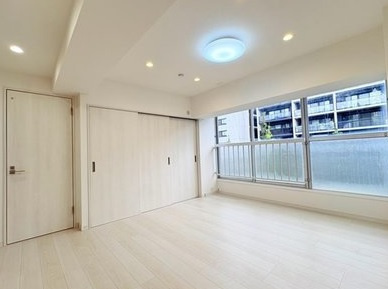 【洋室】 | コンバイン新杉田