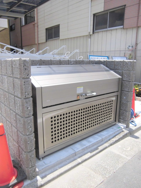 メゾン　アメミヤのその他|★ゴミＢＯＸ★