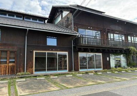 グリーンウォーク 1号館の駐車場