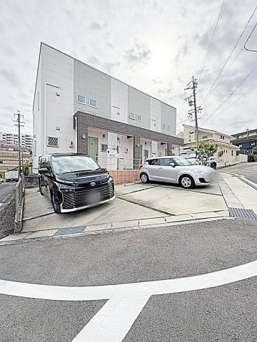 ベルノリエ桜ヶ丘の駐車場