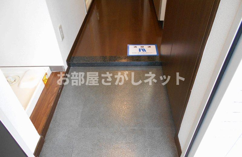 ステージグランデ市谷薬王寺【おとり物件なし】の玄関