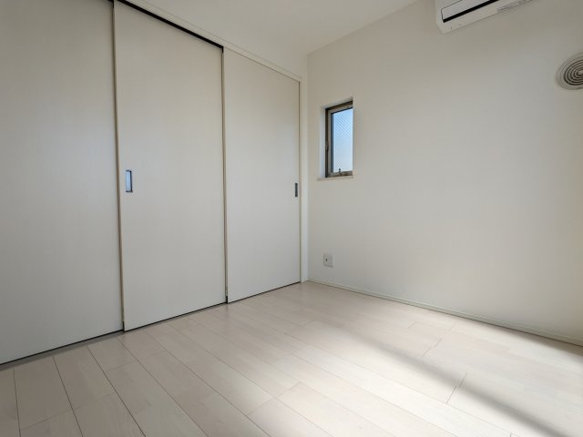 ハーモニーテラス円明町の洋室|302号室