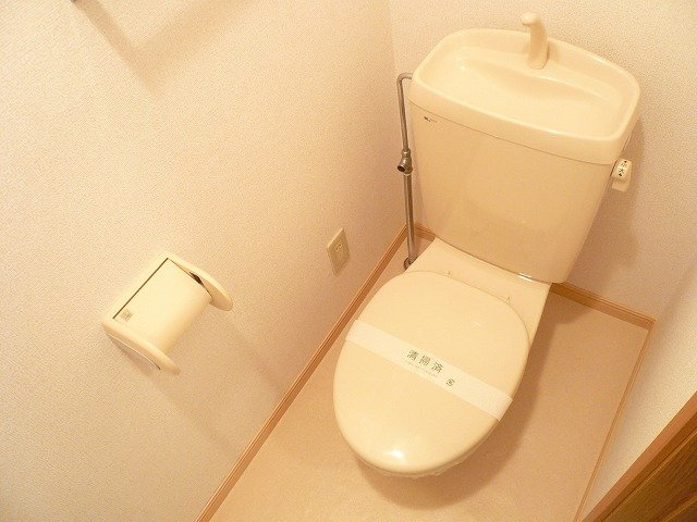 サンシャルマンのトイレ