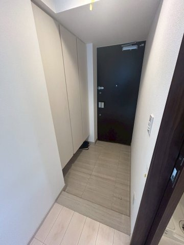 スカイグランデ白山の玄関