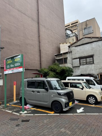 【駐車場】 | クロシェビルディング