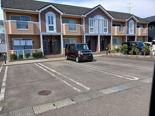 セントラルヴィラの駐車場