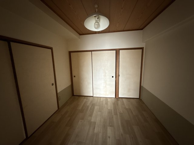 グランレナジア姫路の洋室