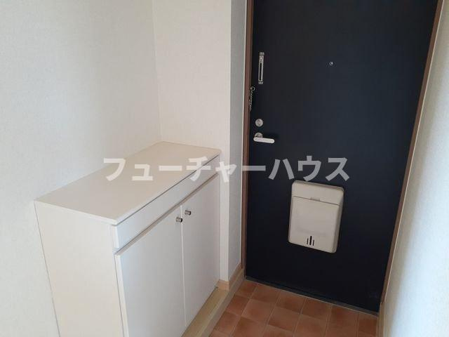 サンクレストの玄関|落ち着いた玄関です