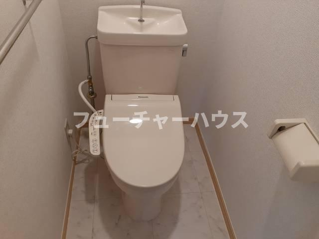 サンクレストのトイレ|清潔感のあるトイレです