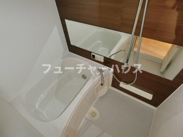 ソレイユＡの浴室|きれいなお風呂です