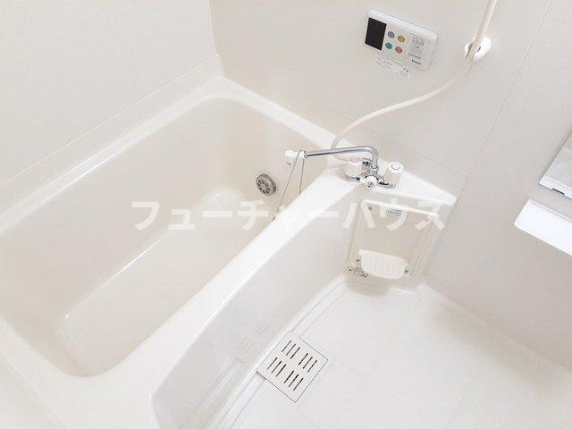 ヴェルカーザⅣの浴室|ゆったり過ごせるお風呂です