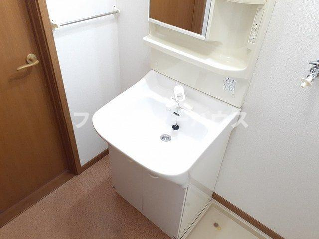 ヴェルカーザⅣの洗面所|広い洗面スペース