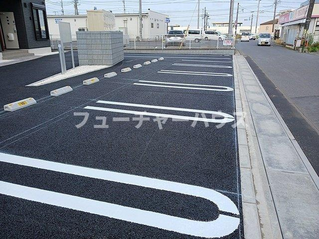 ティンカーベルの駐車場