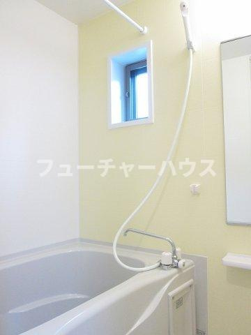 イセ　ソラージュⅡの浴室