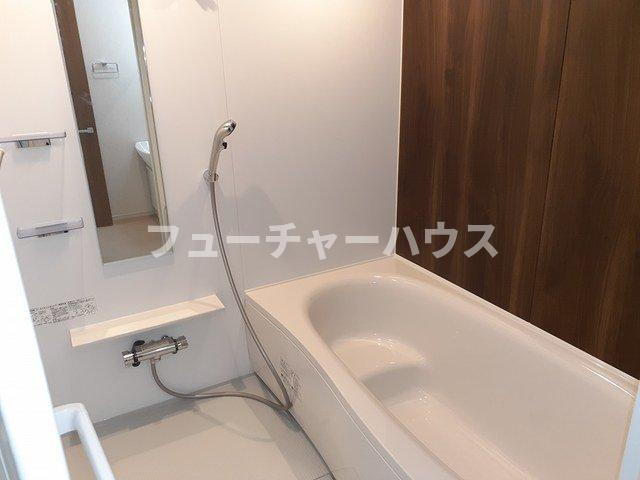 メゾン・ド・ラフレシールの浴室