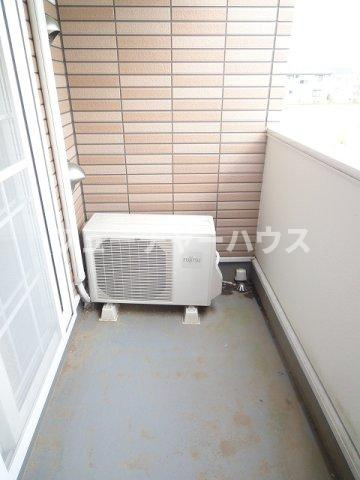 アヴェーレのバルコニー
