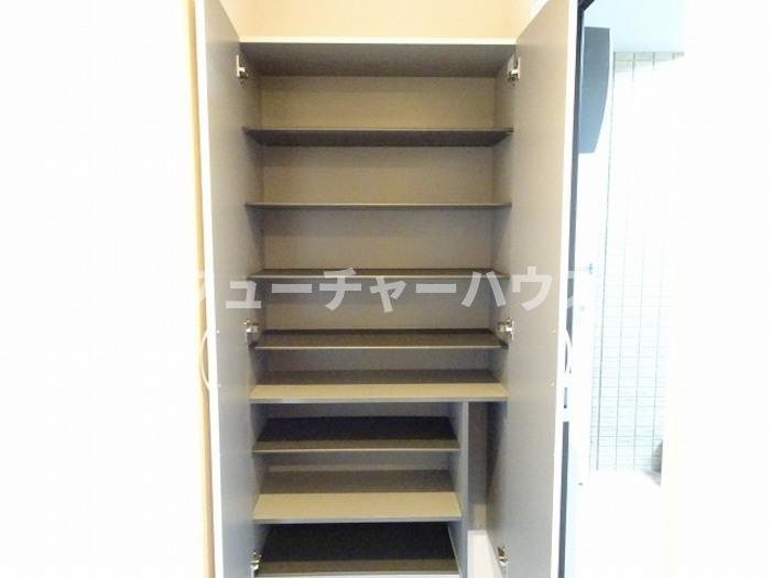 グランマーレ　Ｑの玄関