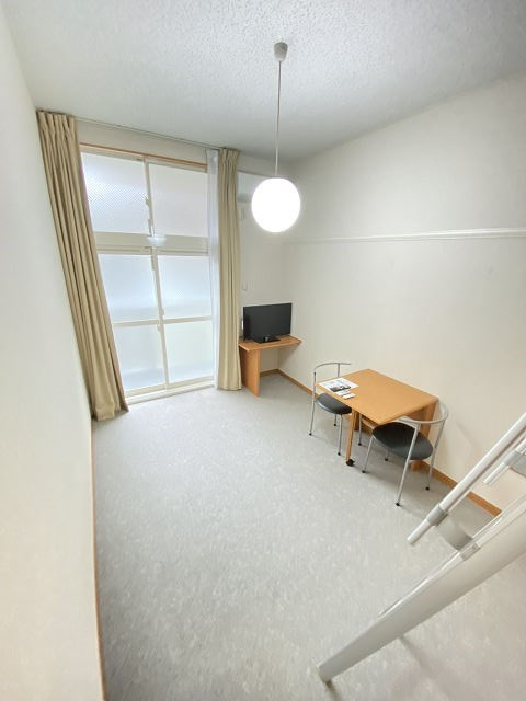レオパレス西本町の内装