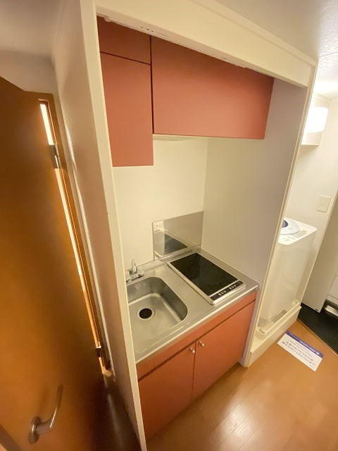 レオパレス西本町のキッチン