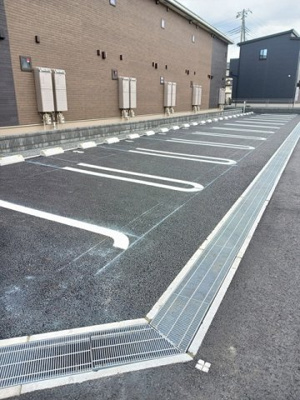 【駐車場】 | レガシィ　フォレスト