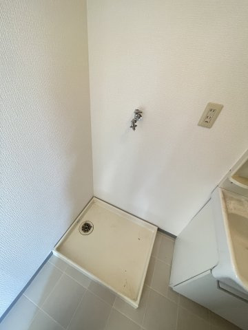 昭島市中神町２丁目のアパート