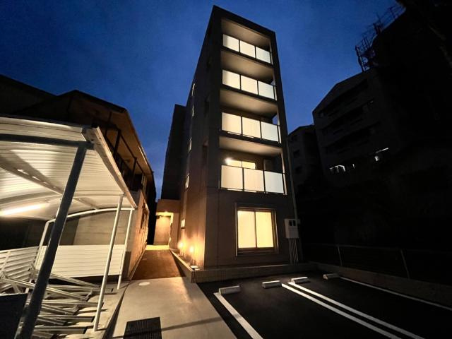 RKマンションの外観|外観写真（夜）
