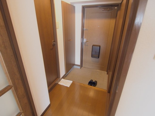 マルベリーヒルズの玄関