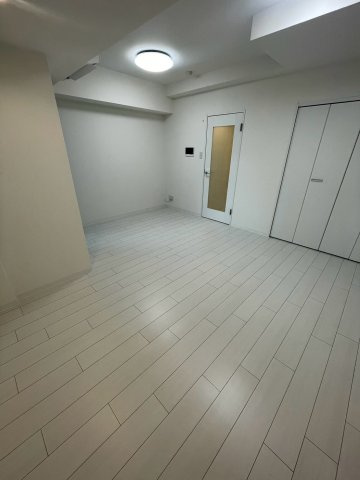 MAXIV梅島DUEの居間・リビング|こちらのリビングで趣味の時間をお楽しみください