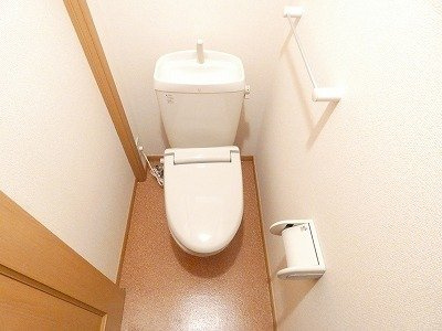 サクシードヒルのトイレ|清潔感のあるトイレです