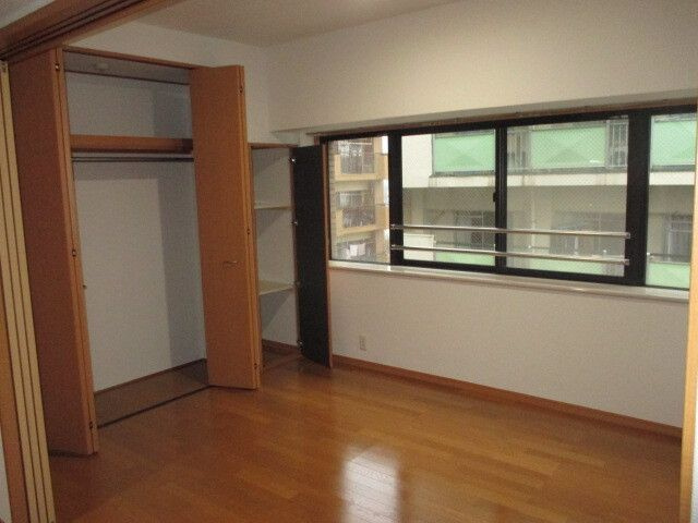 レジディア博多駅南の玄関