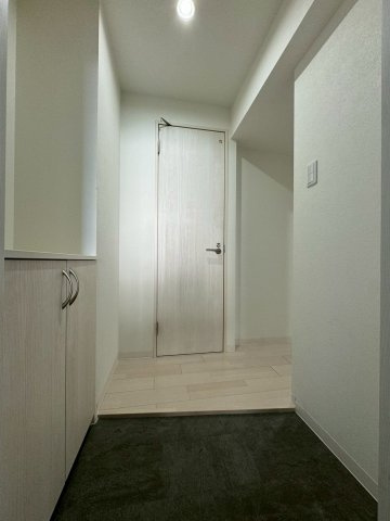 THE RESIDENCE SHIGAHONDORI　名古屋市賃貸　仲介手数料無料の玄関|玄関