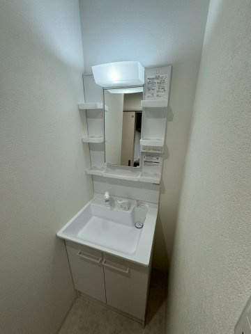 THE RESIDENCE SHIGAHONDORI　名古屋市賃貸　仲介手数料無料の洗面所