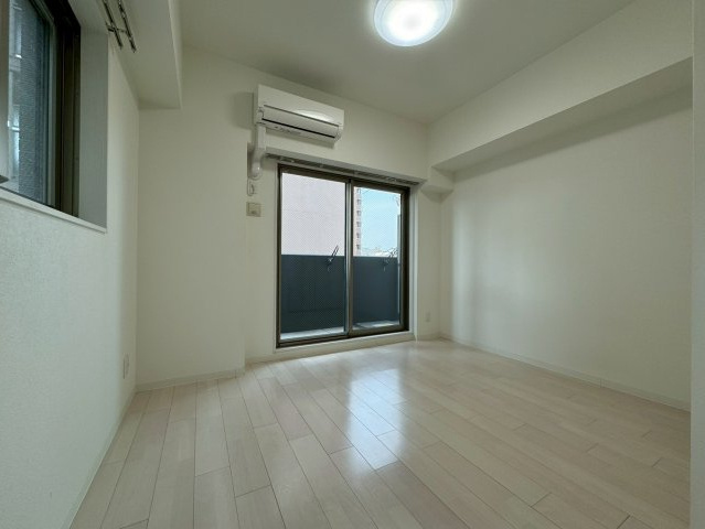 THE RESIDENCE SHIGAHONDORI　名古屋市賃貸　仲介手数料無料の居間・リビング