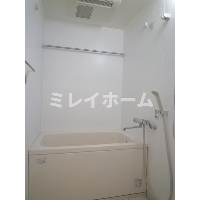 エクロール蒲田の浴室