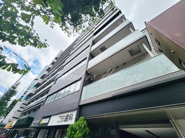 横浜市港北区新横浜３丁目の賃貸マンション