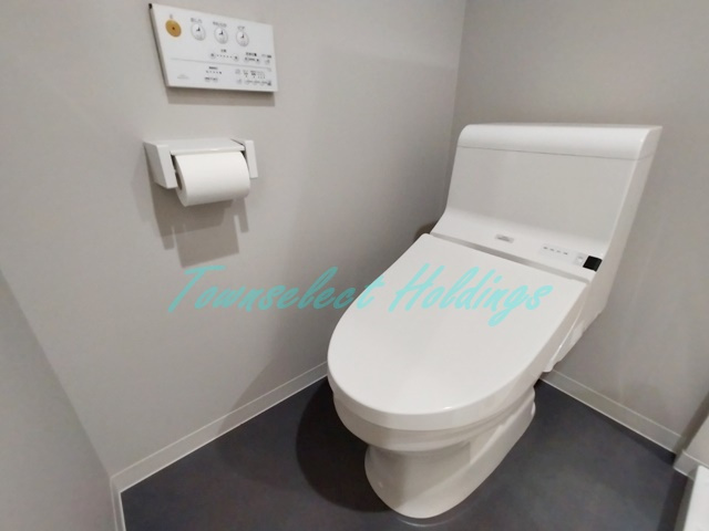 平塚市天沼のアパートのトイレ