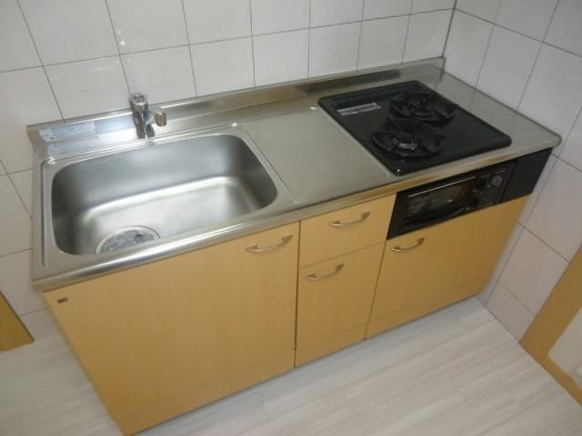 フェアリー西市のキッチン