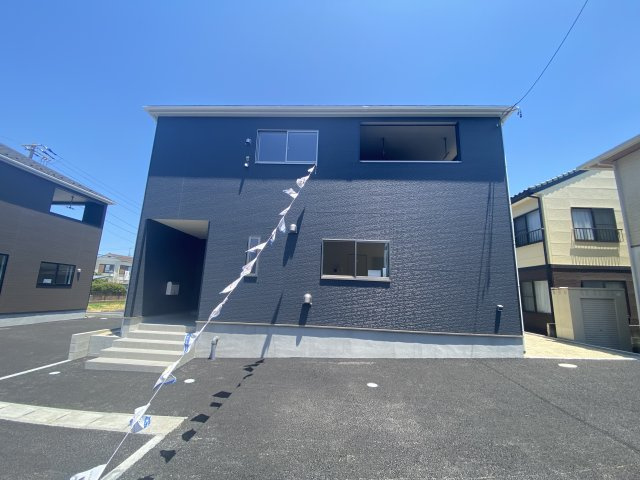 【平豊間第9】　全2棟／2号棟　＜ご成約特典として人気家電プレゼント中♪＞の前面道路含む現地写真|同施工　外観も気になるポイント