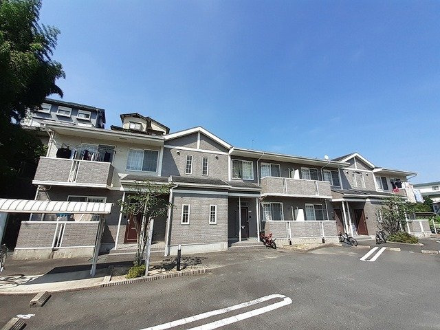 メープル焼山　Ｃの外観|外観は落ち着いています