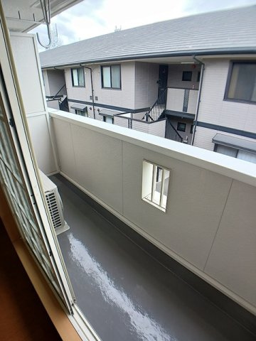 セレノ東雲のバルコニー|外からの目が気にならないバルコニーで洗濯物が干せます