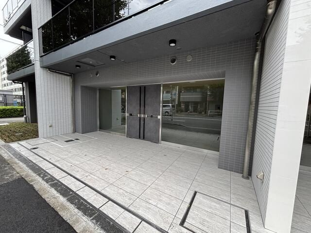 府中市美好町１丁目の店舗事務所の外観パース