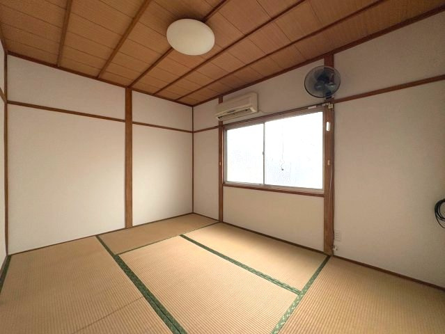 若松町2丁目戸建の和室