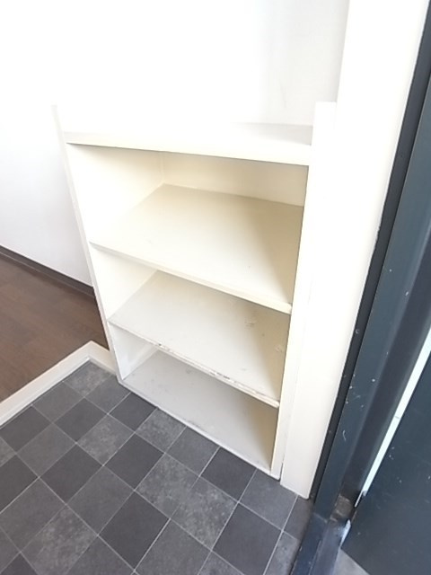 れじでんしあ門戸の収納