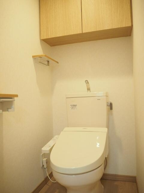 ルーブル三軒茶屋伍番館のトイレ