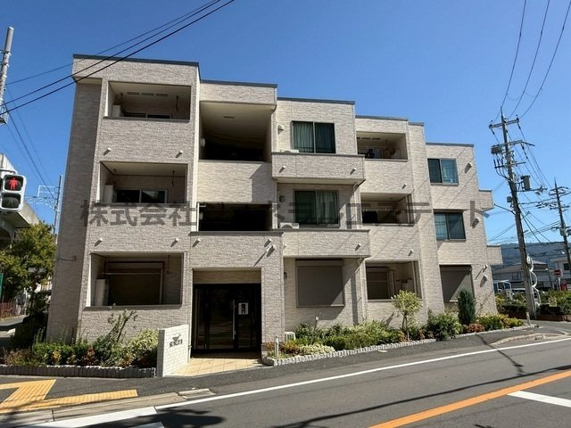 ＳＵＮＬＩＴ　Ⅲの外観|建物外観を気になさる方へ、見た目の良い物件です
