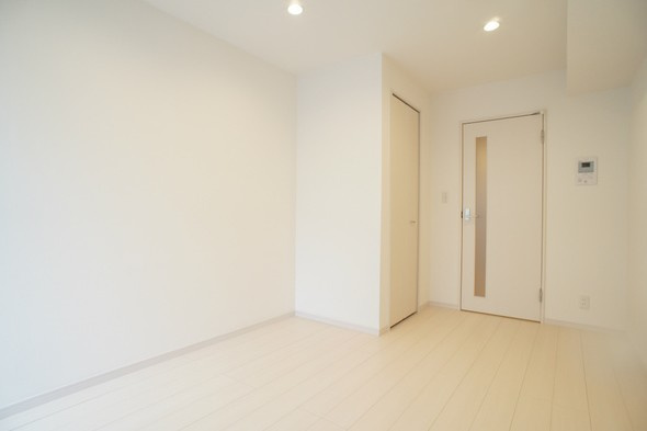 川崎市多摩区堰２丁目の賃貸マンションの居間・リビング