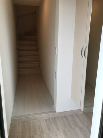アジュシカの玄関