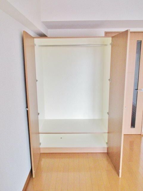 エーデル三軒茶屋の収納