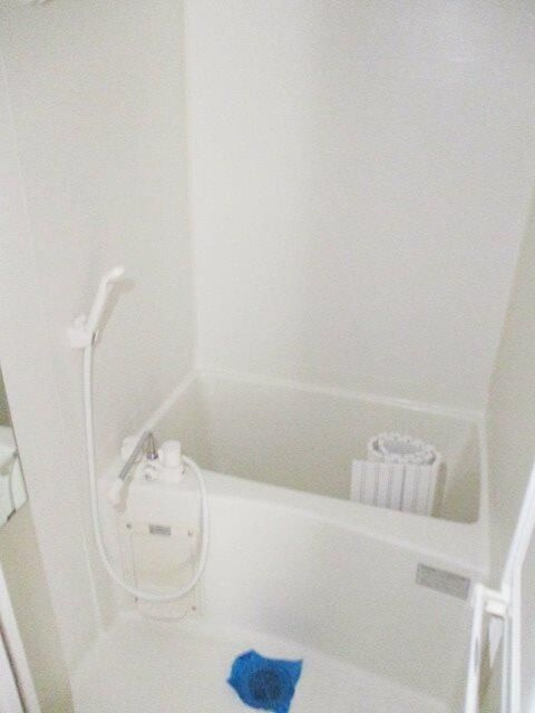エーデル三軒茶屋の浴室