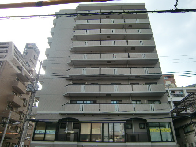 パークノヴァ六甲道の外観